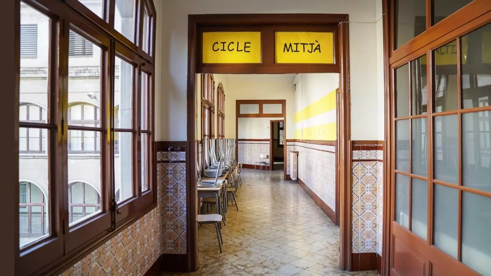 Un centre concertat de Sants és el primer en reconvertir-se en un institut escola públic el curs que ve