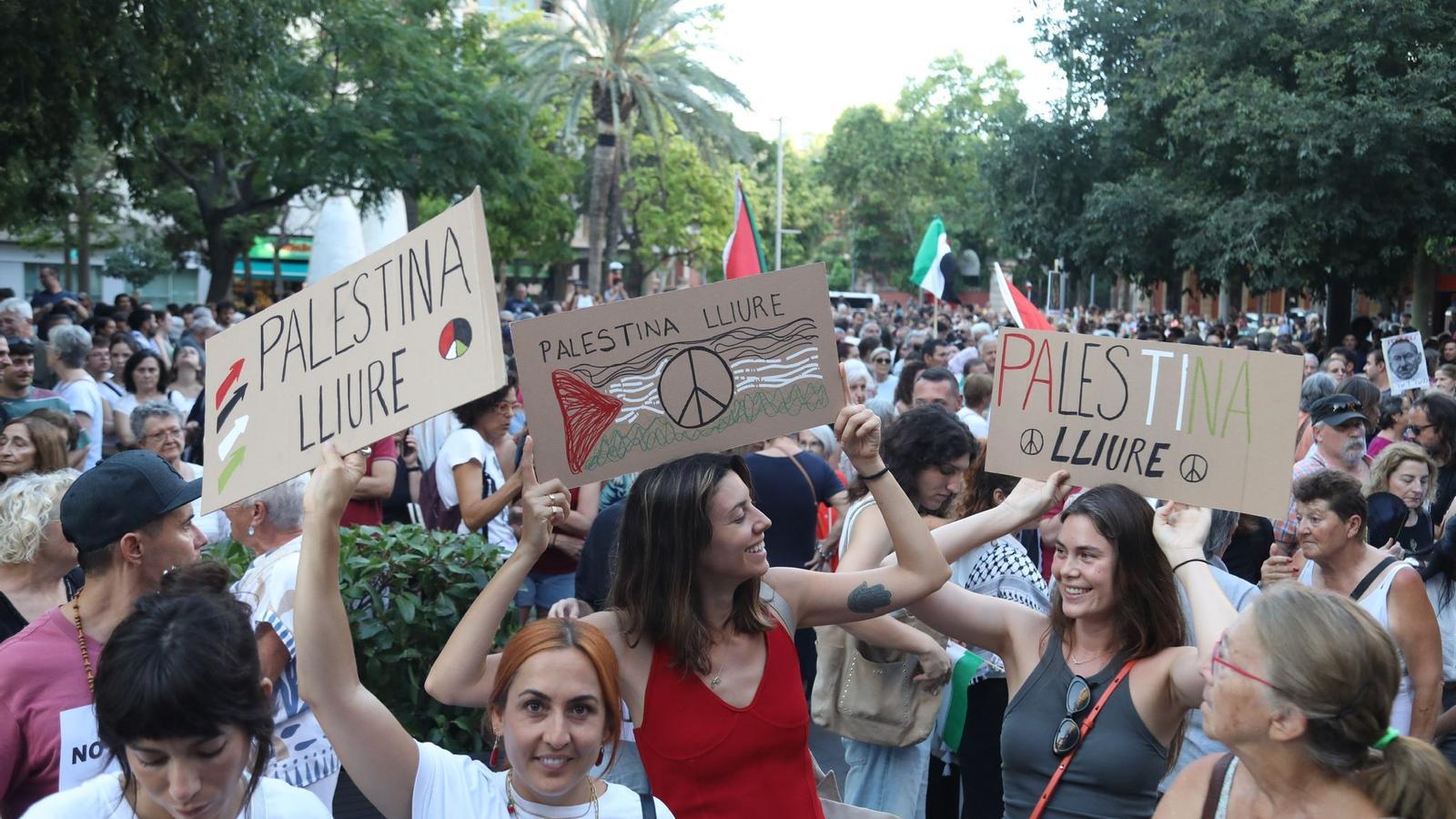 Die Demonstration zur Forderung nach einem Ende des Völkermords in Palästina