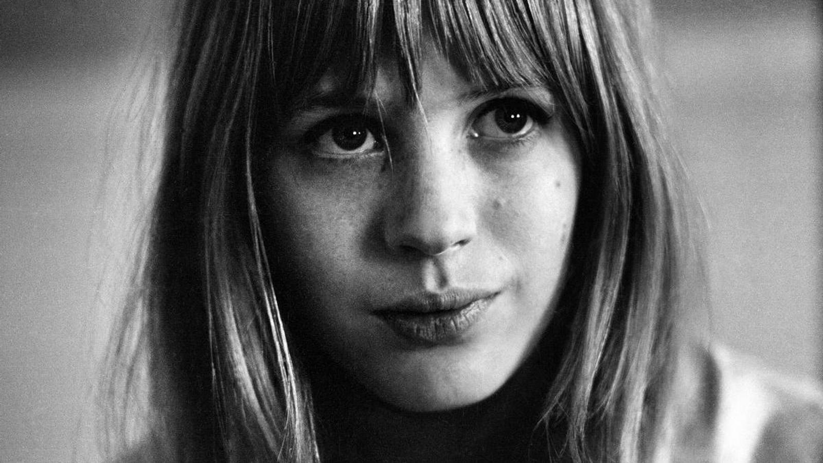 A picture of the singer Marianne Faithfull.