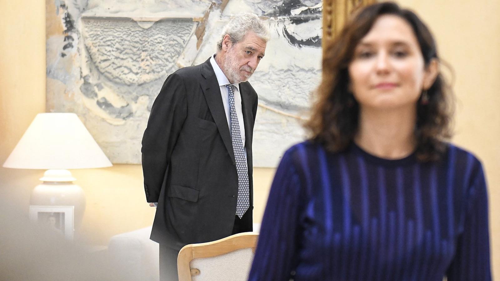 Miguel Ángel Rodríguez, junto a Ayuso. FERNANDO SÁNCHEZ / EUROPA PRESS