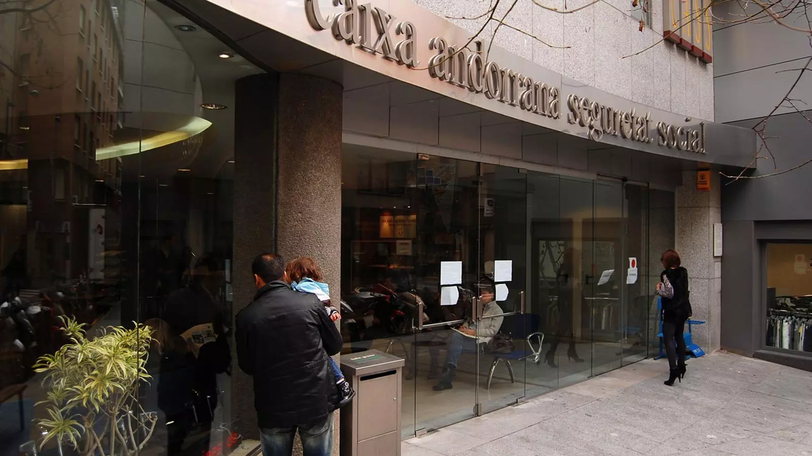 Façana de la Caixa Andorrana de la Seguretat Social (CASS) / ANA