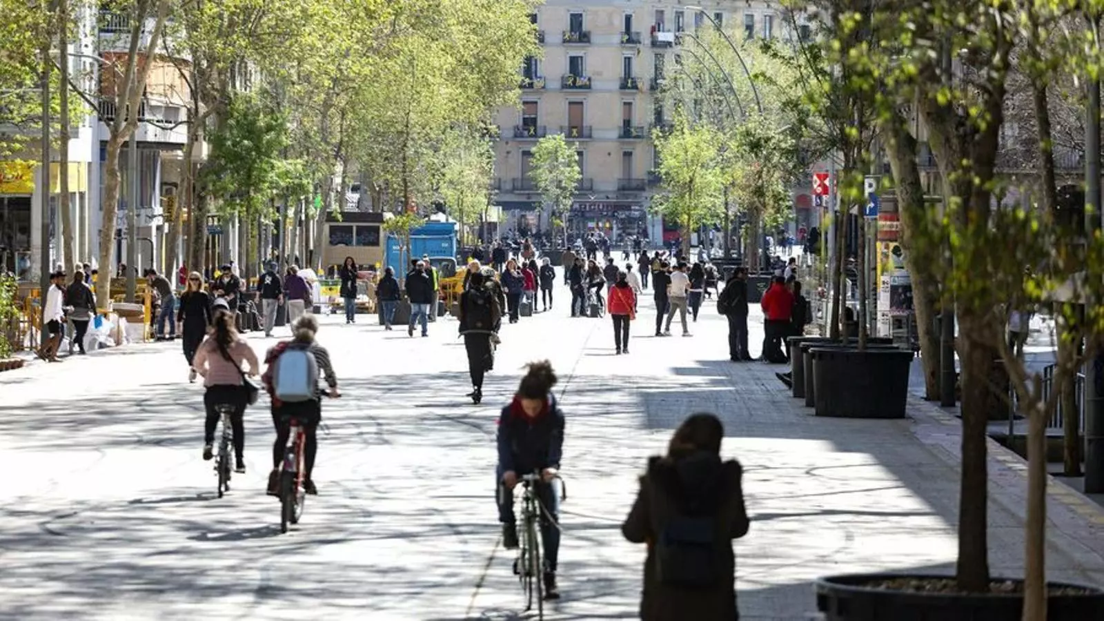 La urbanització provisional de la ronda Sant Antoni