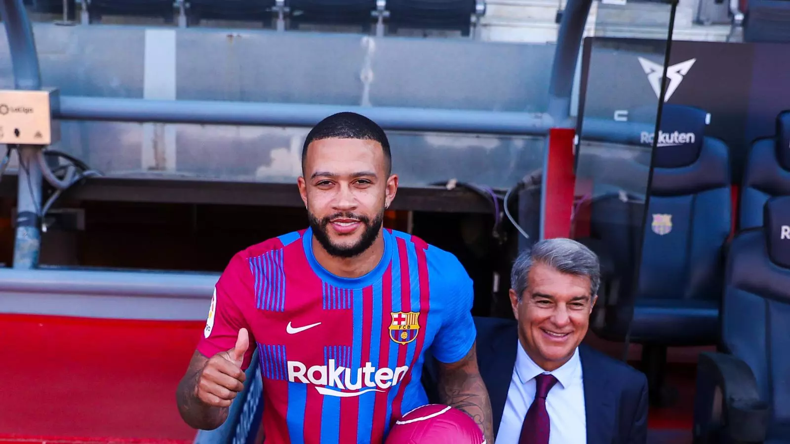 Memphis Depay i Joan Laporta