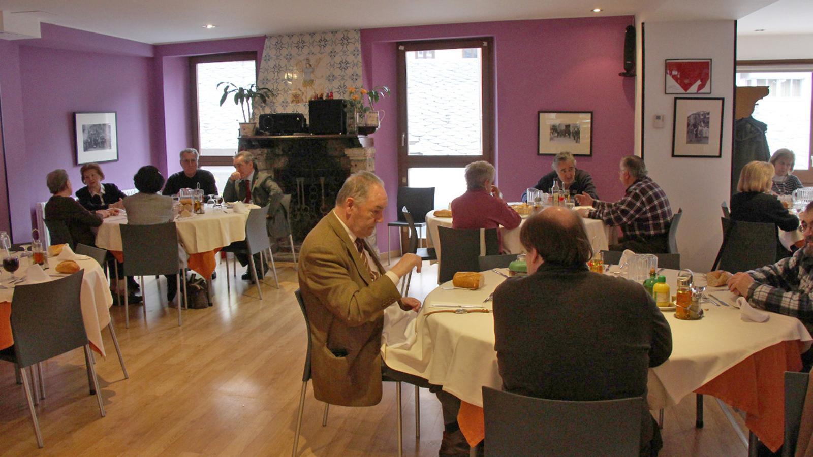 SDP ha dinat amb els avis de l'Hostal Calones / M.M.