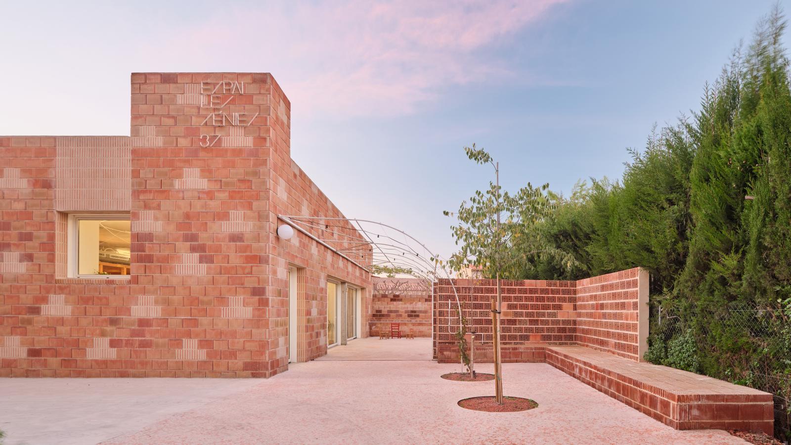 Day Center in Benissanet, by the NUA studio