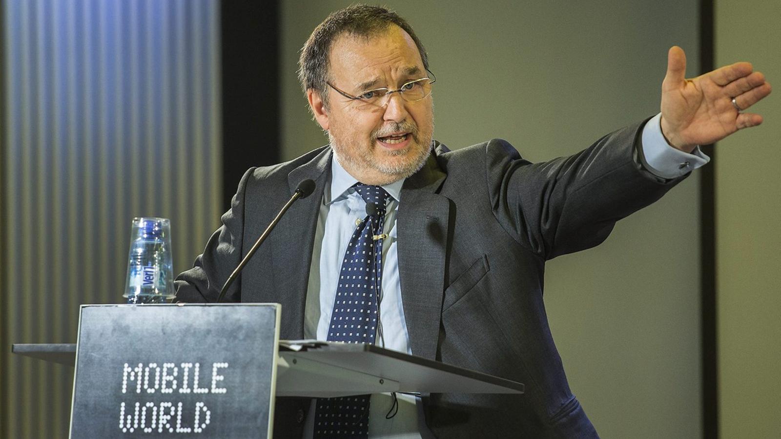 El vicepresident d’Atresmedia defensa el futur de la tele en obert