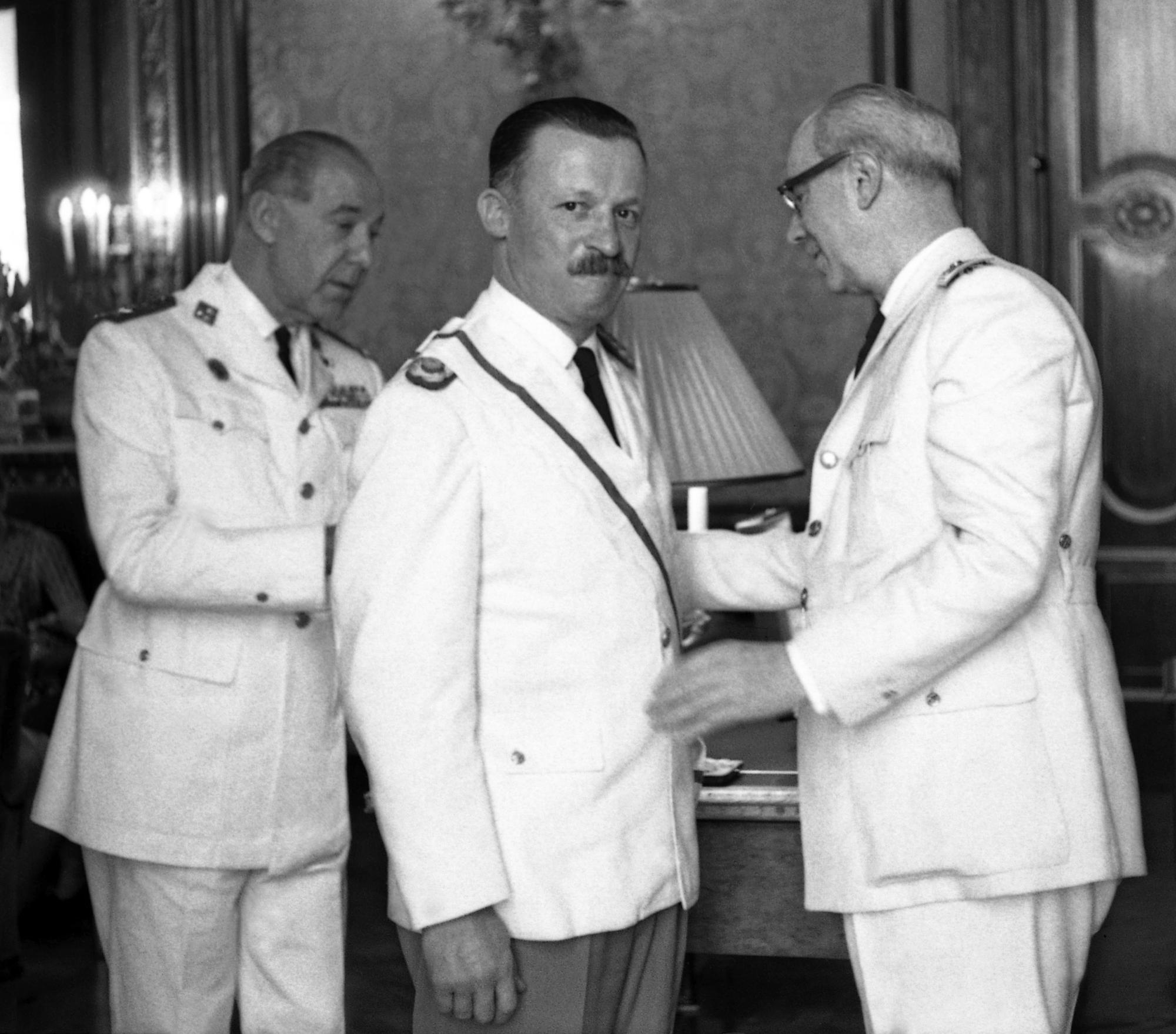 Juan Carlos Onganía durant una visita a Espanya l'any 1965.