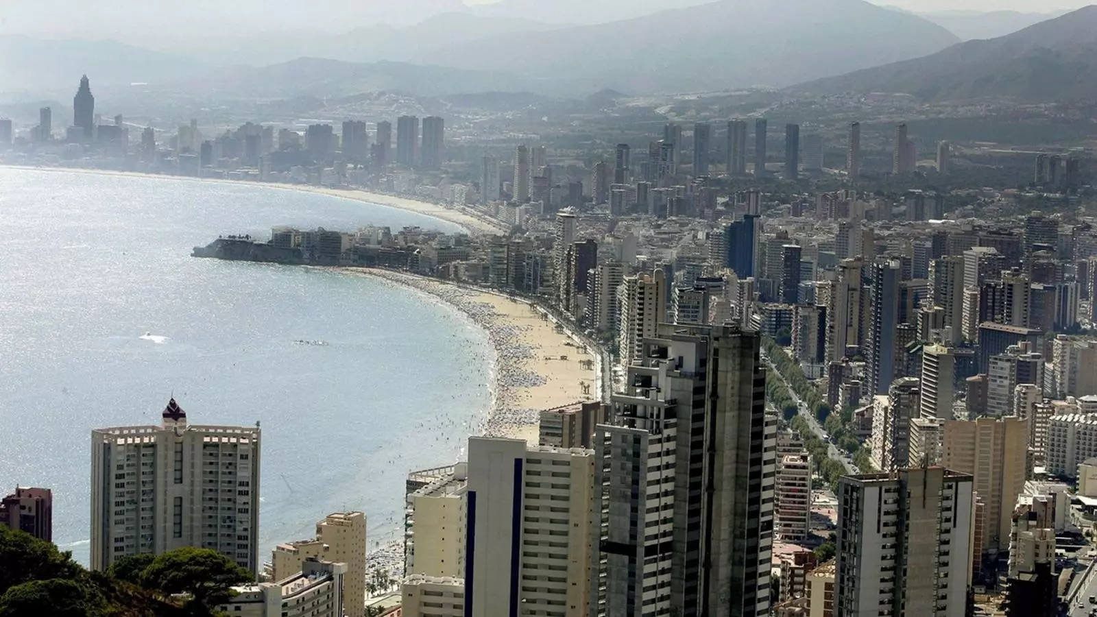 Benidorm segueix entre les destinacions preferides dels turistes que visiten el País Valencià.