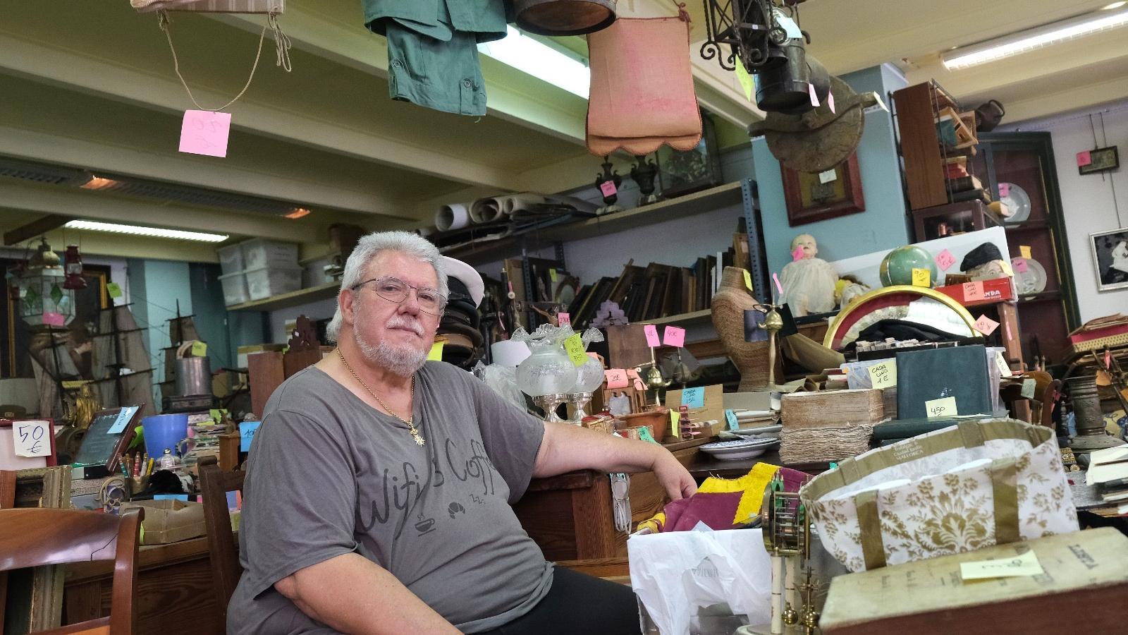 Daniel Coto, el propietario de Antiquari Antiga