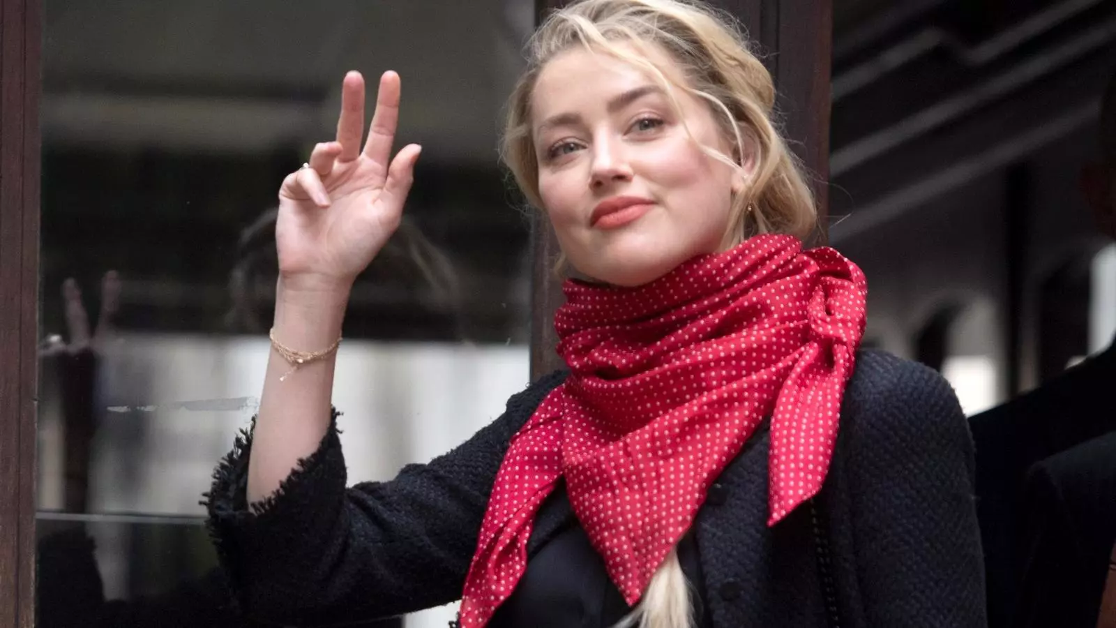 Amber Heard assegura en seu judicial que Johnny Depp va intentar matar-la "moltes vegades"