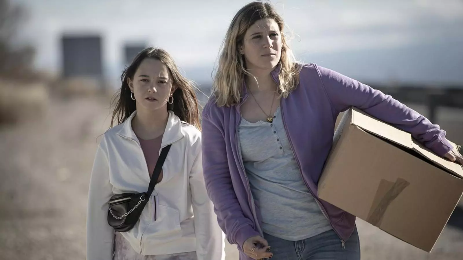 Carla Quílez i Ángela Cervantes a la pel·lícula 'La maternal'