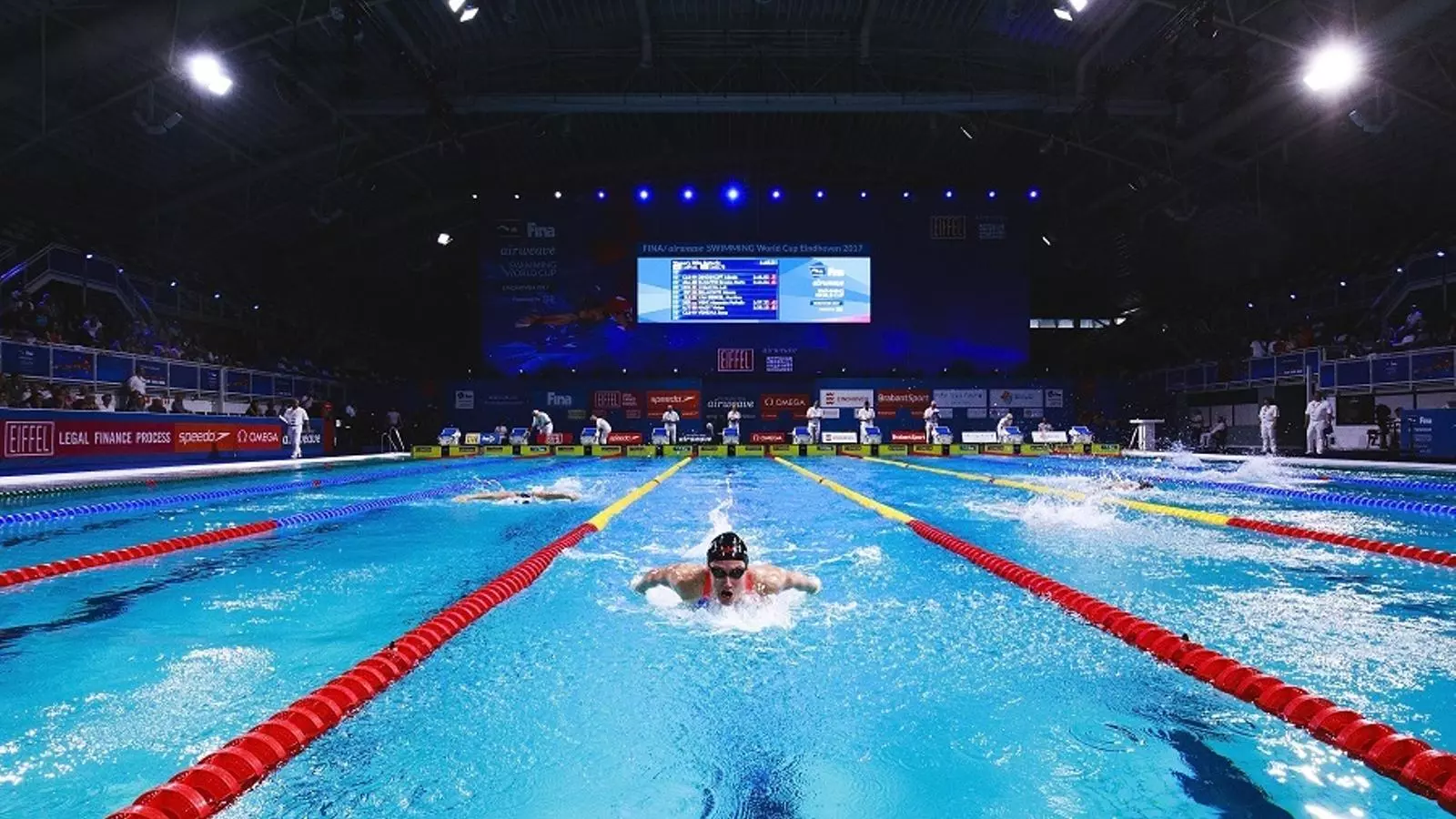 Mireia Belmonte als 200m papallona a Eindhoven