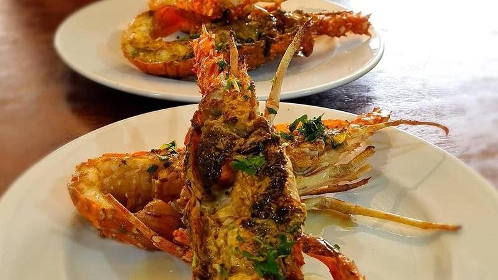 The lobster from Cala Bona that they serve for breakfast.