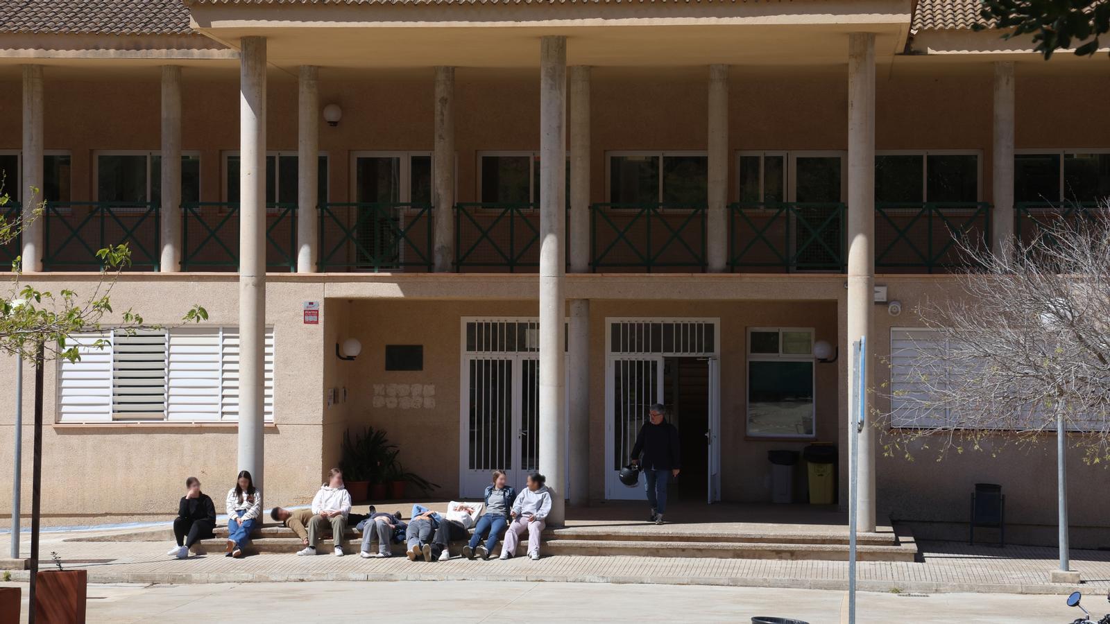 IES Baltasar Porcel, el centre on s'ha produït una agressió homòfoba d'alumnes cap a un docent.