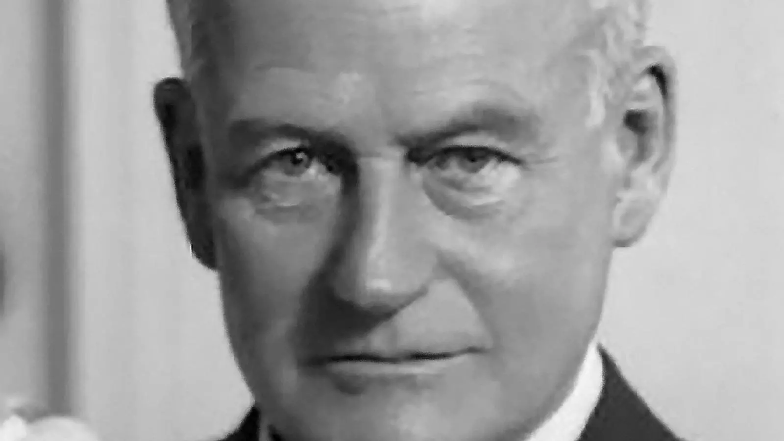James Dunn
1874-1956