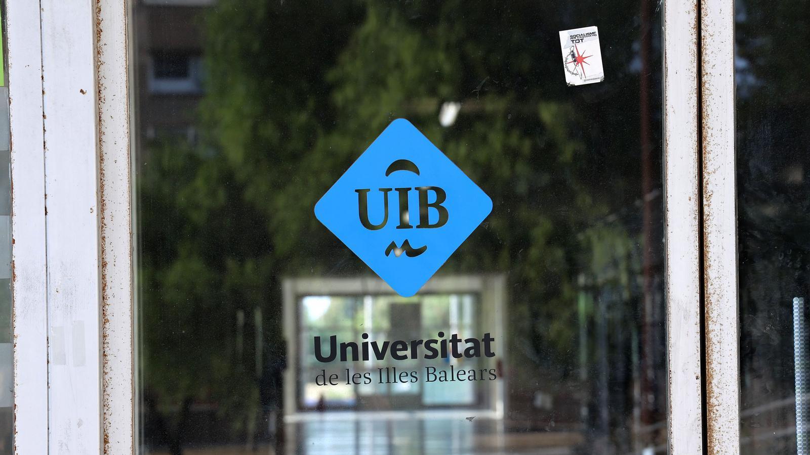 Ein Teil mit dem Logo der UIB.