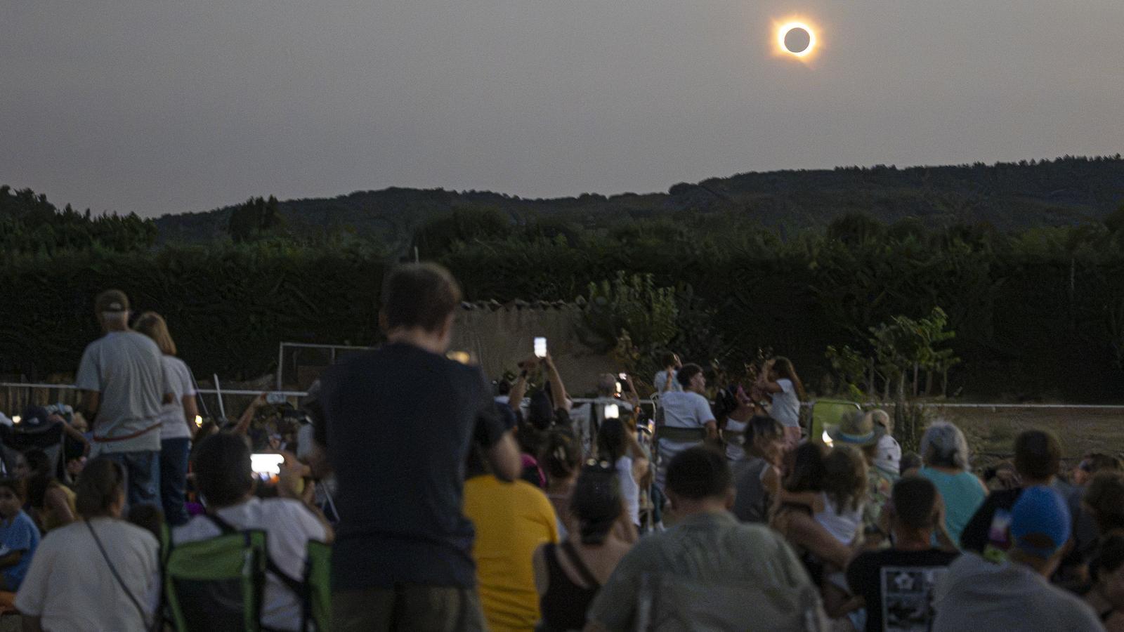 Momento del eclipse total en Prades.