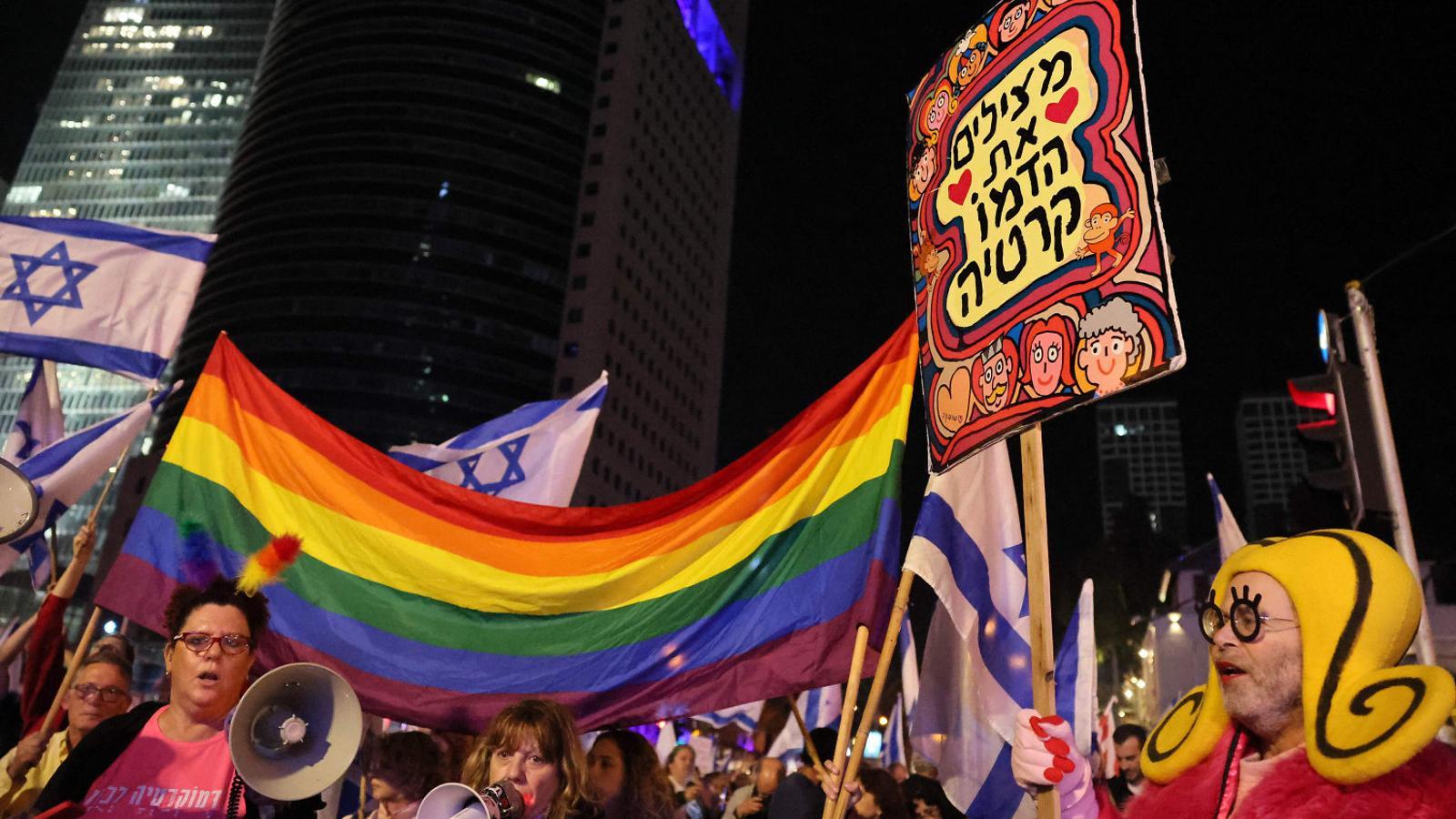 Manifestació de la comunitat LGTBI en contra del govern ultradretà de Benjamin Netanyahu dissabte passat a Tel Aviv.