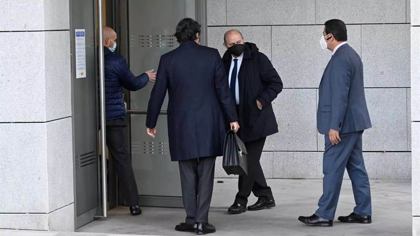 L'exministre de l'Interior Jorge Fernández Díaz, entrant a l'Audiència Nacional