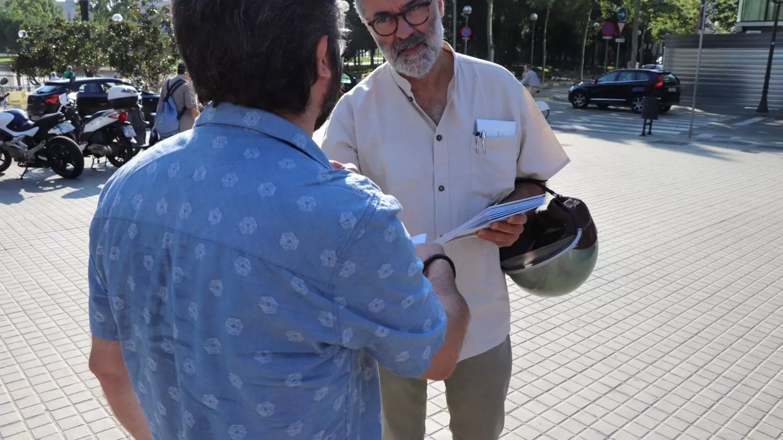 La CUP inicia una campanya per presentar el seu full de ruta cap a la República