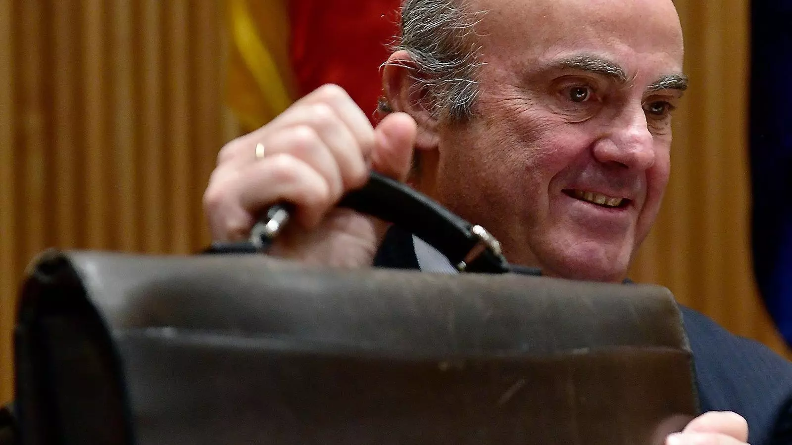 El ministre d’Economia, Luis de Guindos, en la seva compareixença ahir al Congrés.
