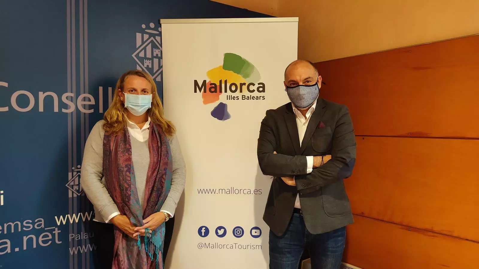 El conseller de Turisme i Esports i la directora de Turisme del Consell de Mallorca han presentat la fira.