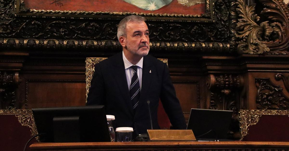 Casa Orsola: PSC vs. Commons Clash in Barcelona