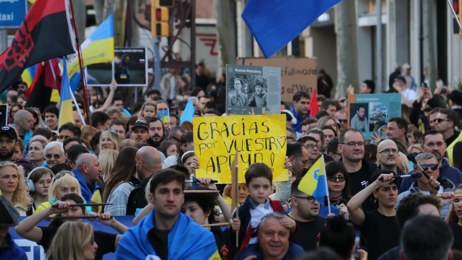 La manifestació de suport a Ucraïna, avui als carrers de Barcelona
