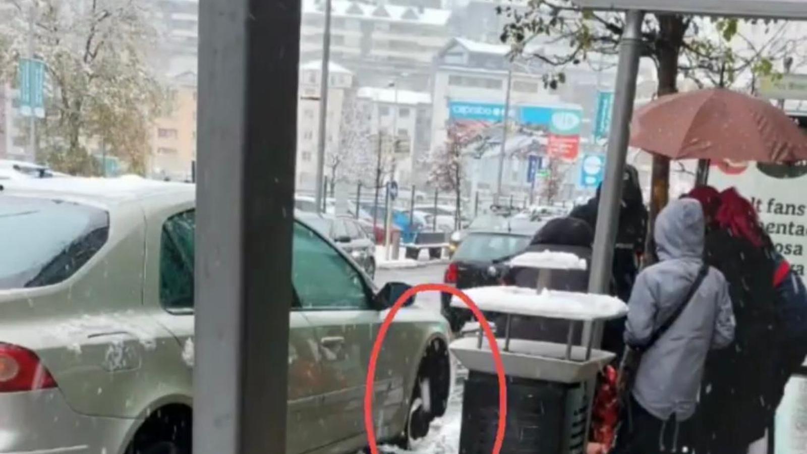Nova tècnica per posar les fundes per la neu.