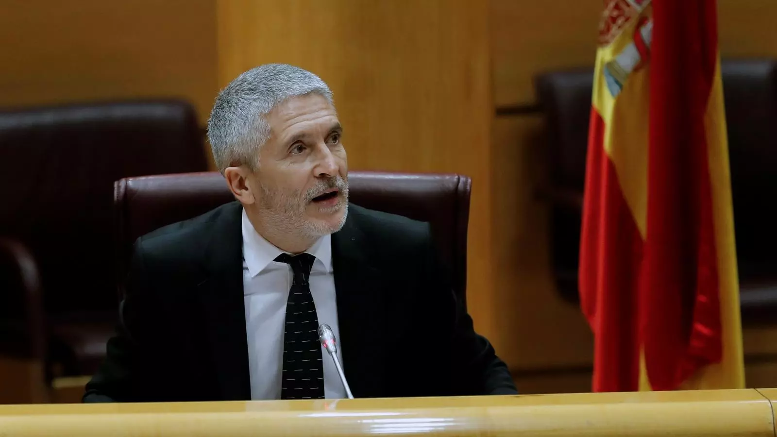 Marlaska reitera que la destitució de De los Cobos es va fer per una "redefinició dels equips de treball"