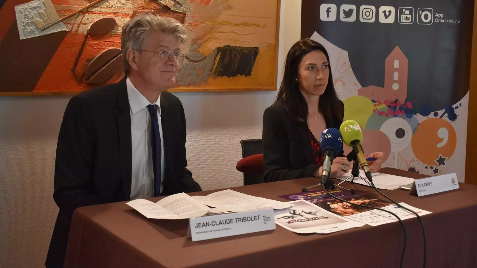 L'ambaixador de França a Andorra, Jean-Claude Tribolet, i la cònsol menor d'Ordino, Eva Choy.
