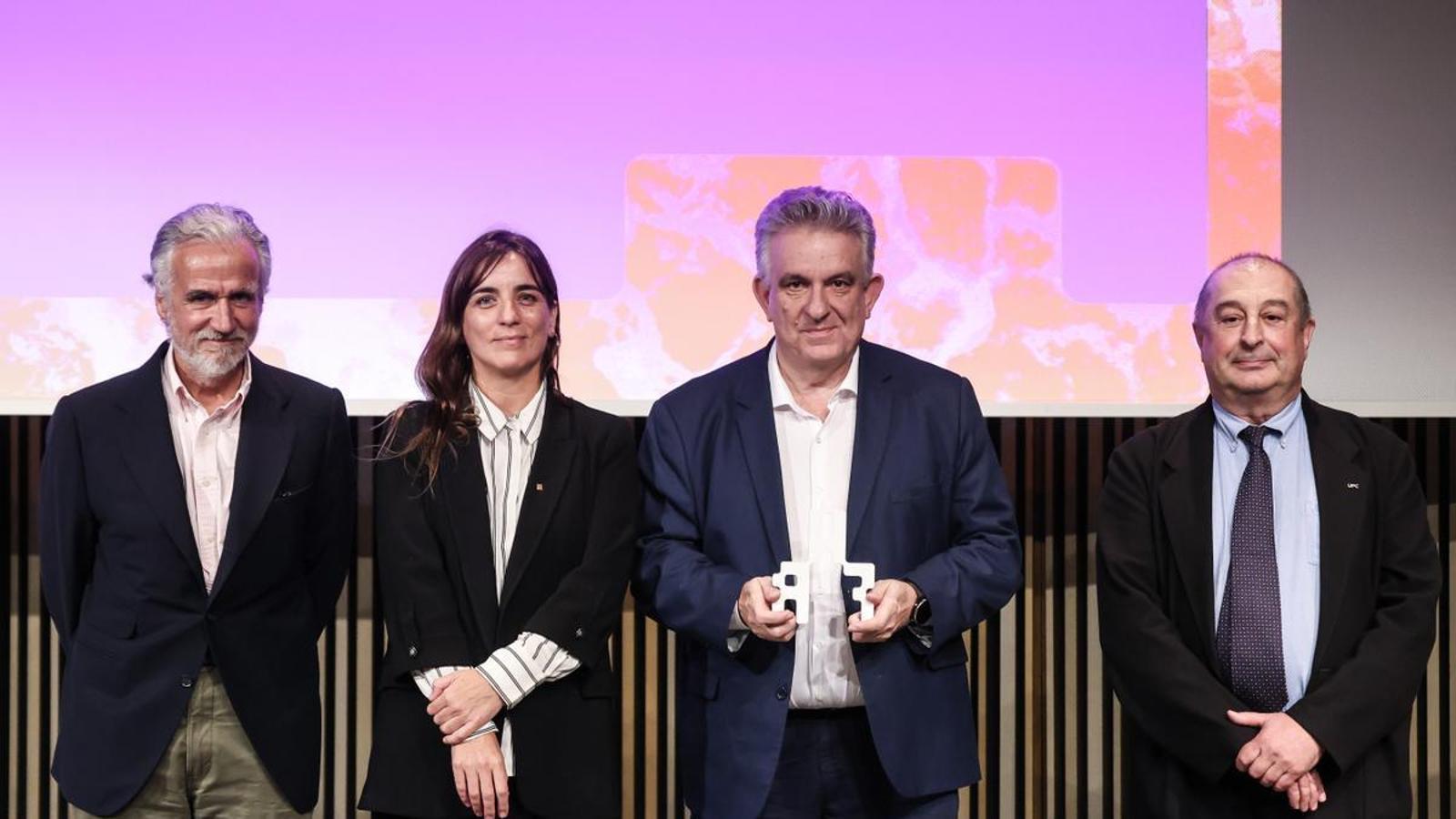 Ferran Rodes, presidente del ARA, con la consejera de Investigación y Universidades, Núria Montserrat, Jaume Saltó, consejero delegado del Grupo Saltó, y el rector de la UPC, Francesc Torres.