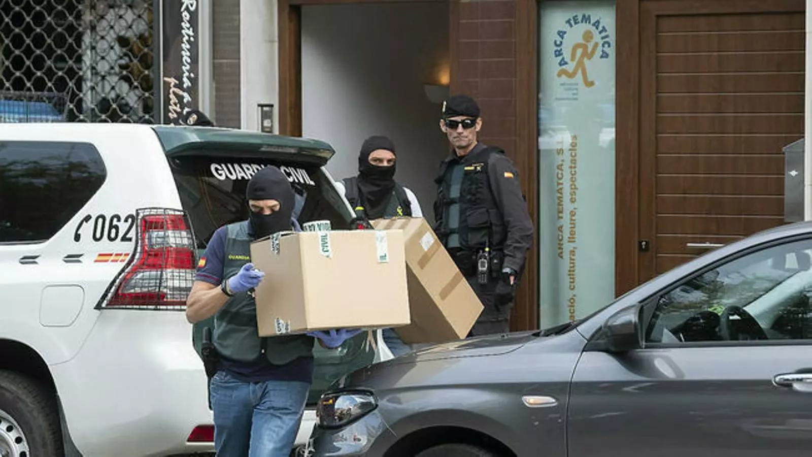 Els CDR demanen acabar amb les "acusacions" i construir "plegades" la república: "Serem qui farà tremolar l'enemic"