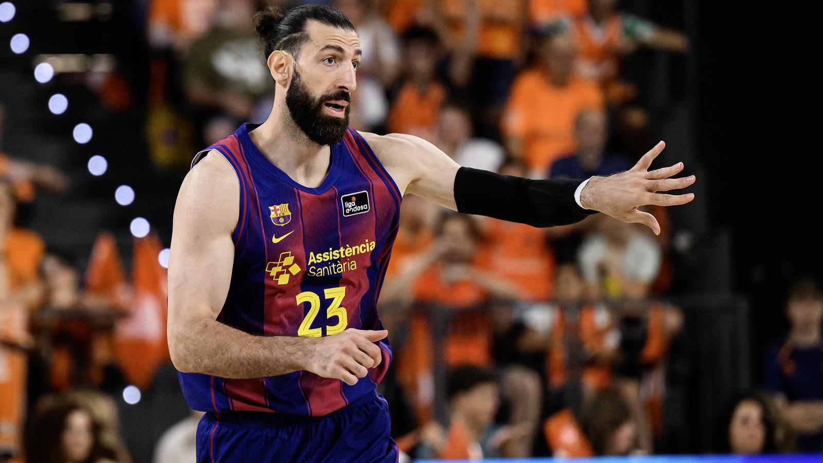 Toko Shengelia, durante un partido con el Barça.