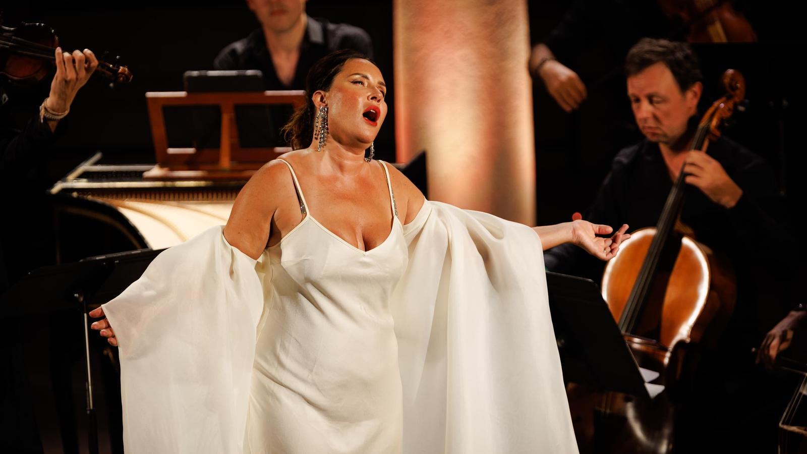 Sonya Yoncheva playing Haendel.