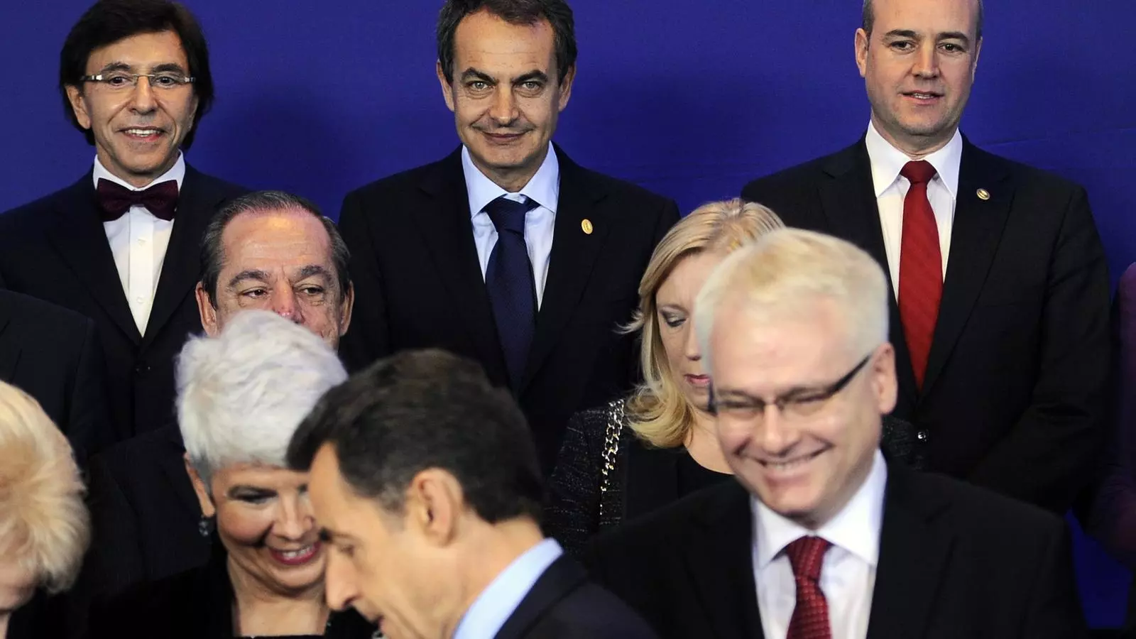 Zapatero està tot tranquil, quan els mercats comencen a infringir un càstig a la prima de risc, un concepte mai vist