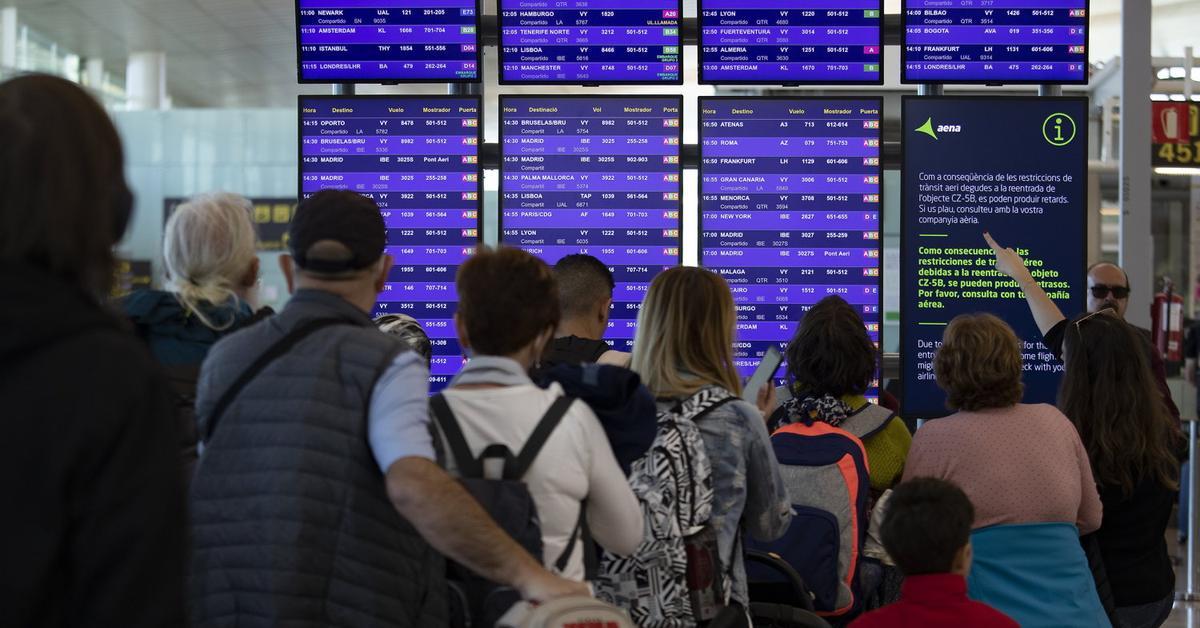 Airlines Advise Booking Summer Flights Early to Avoid Price Surge Amid Iran Conflict and Rising Fuel Costs