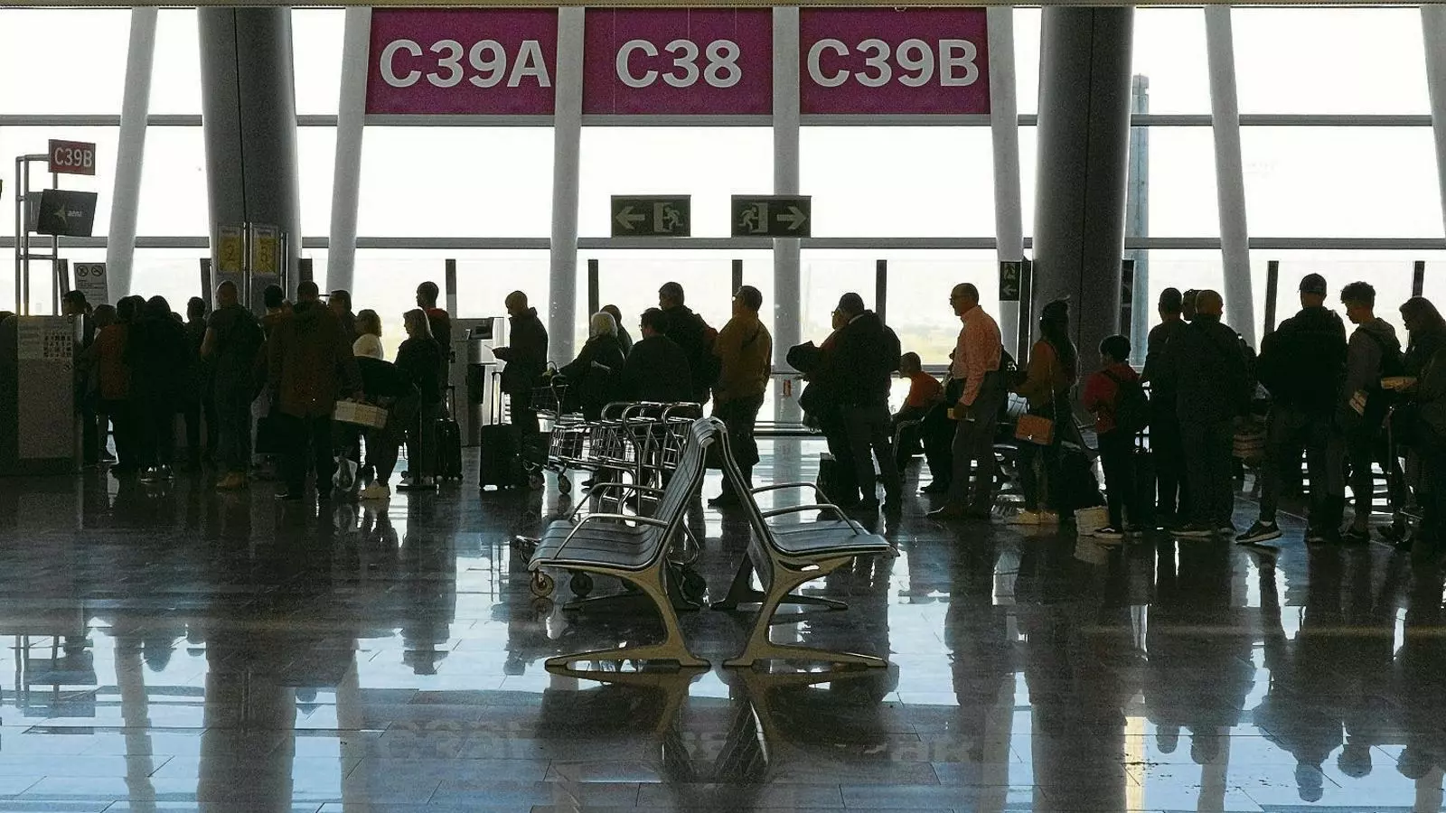 Ens sap greu, el vol Té ‘overbooking’