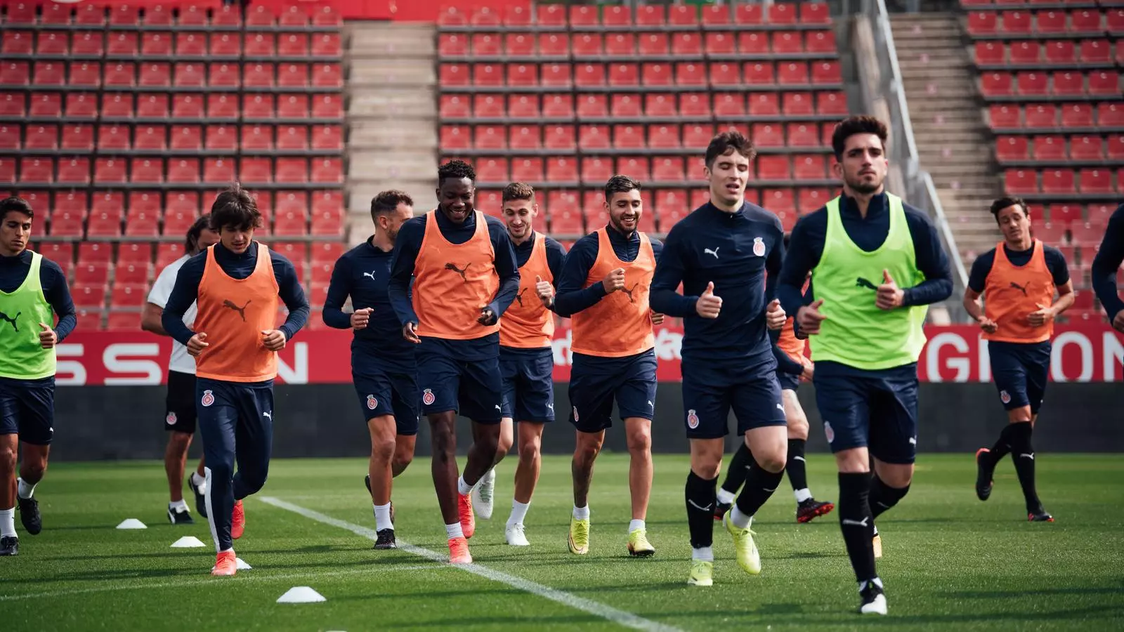 Els jugadors del Girona, en un entrenament a Montilivi