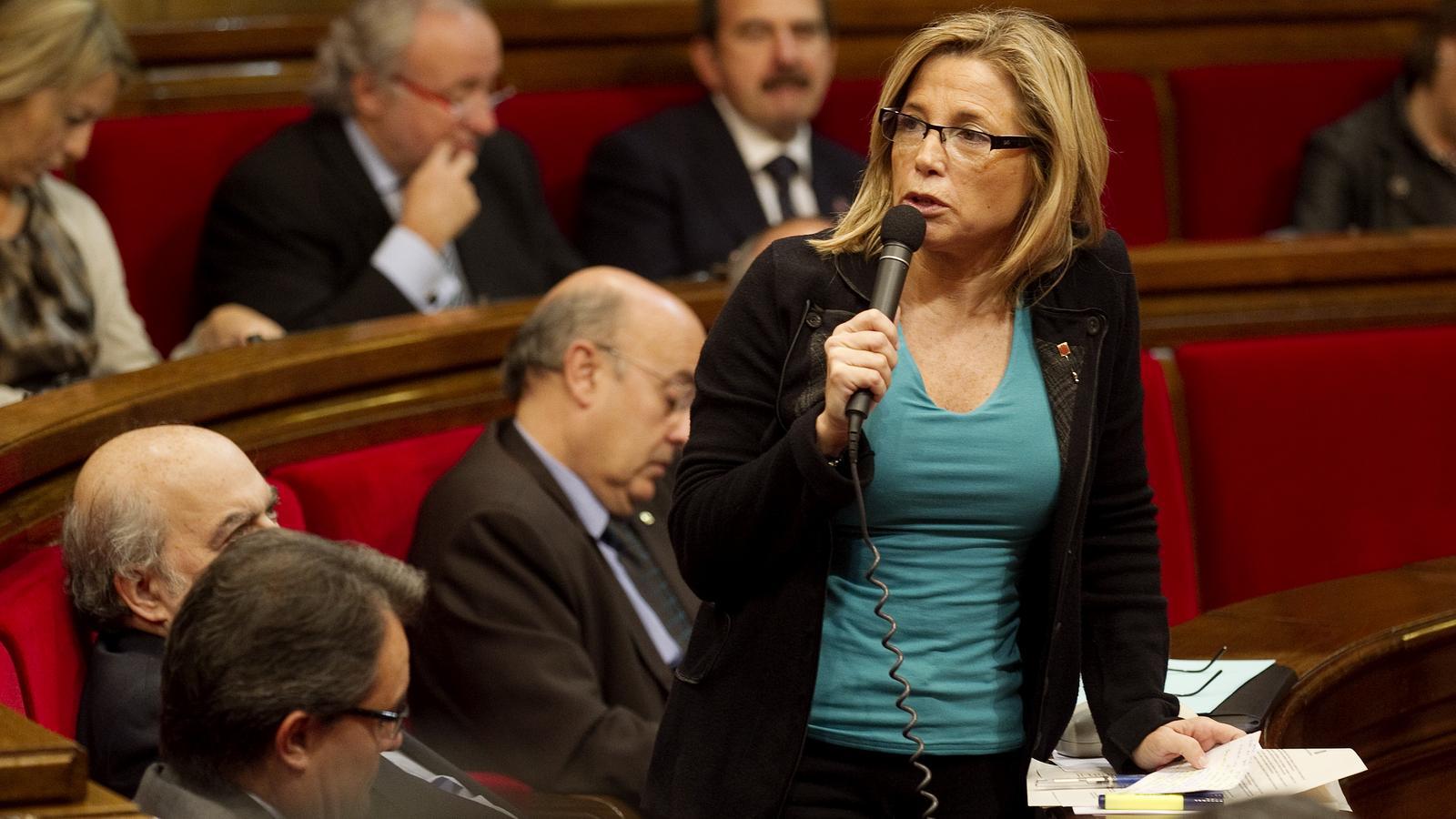 La vicepresidenta Joana Ortega en el ple del Parlament d'aquesta setmana.