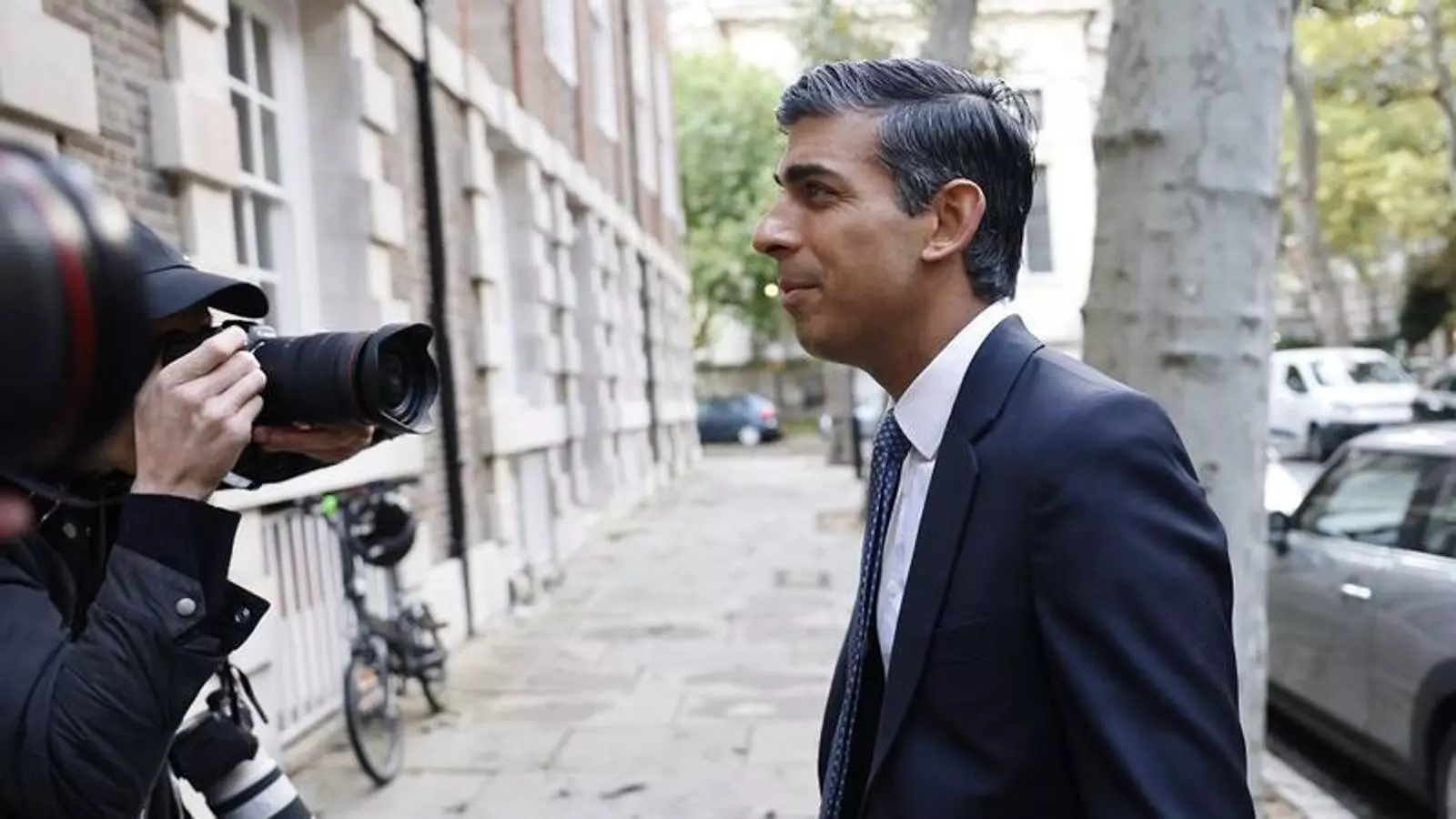 Rishi Sunak, nou primer ministre britànic, al centre de Londres el 24 d'octubre.