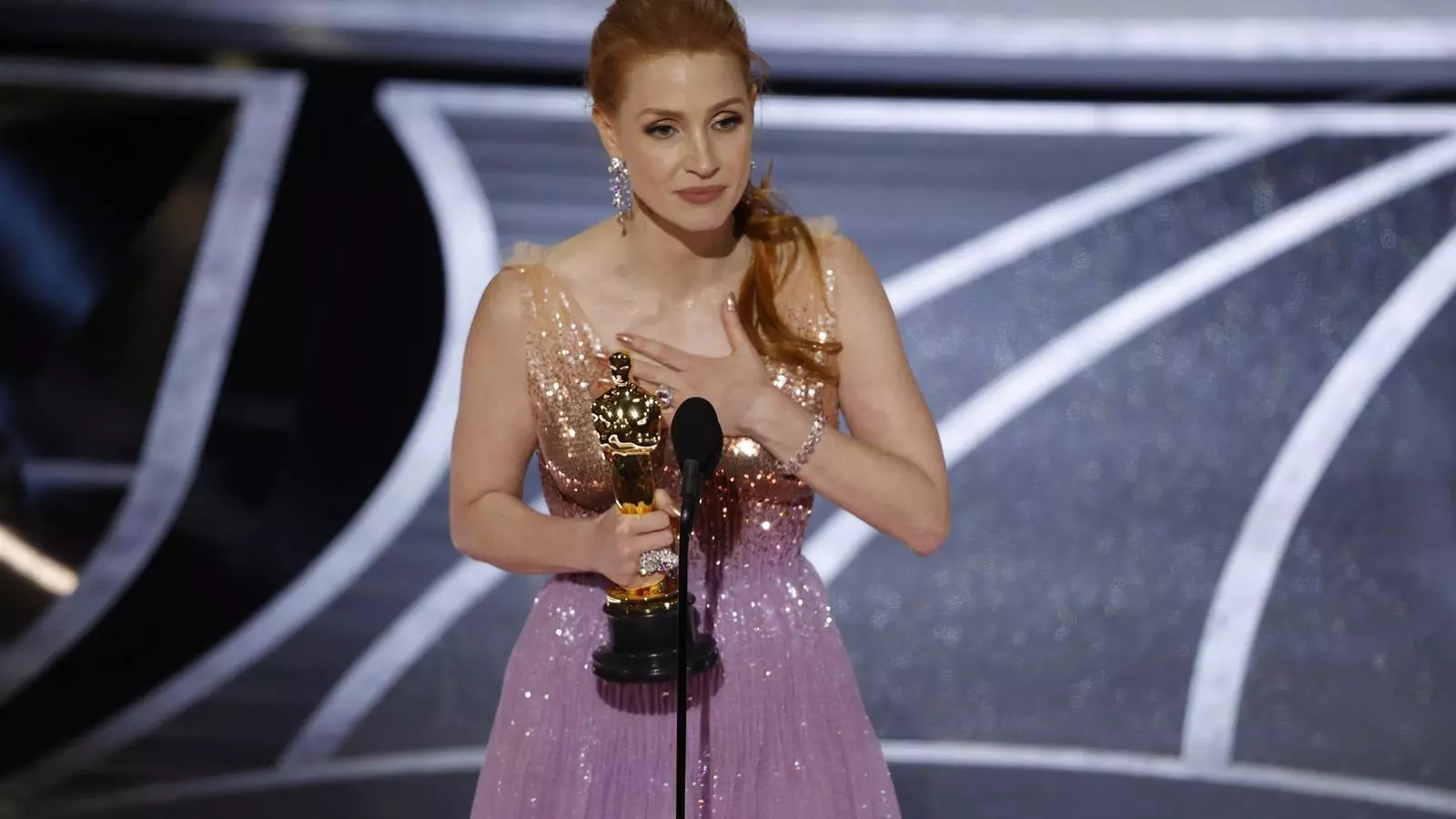 Jessica Chastain durant el seu discurs d'agraïment per l'Oscars