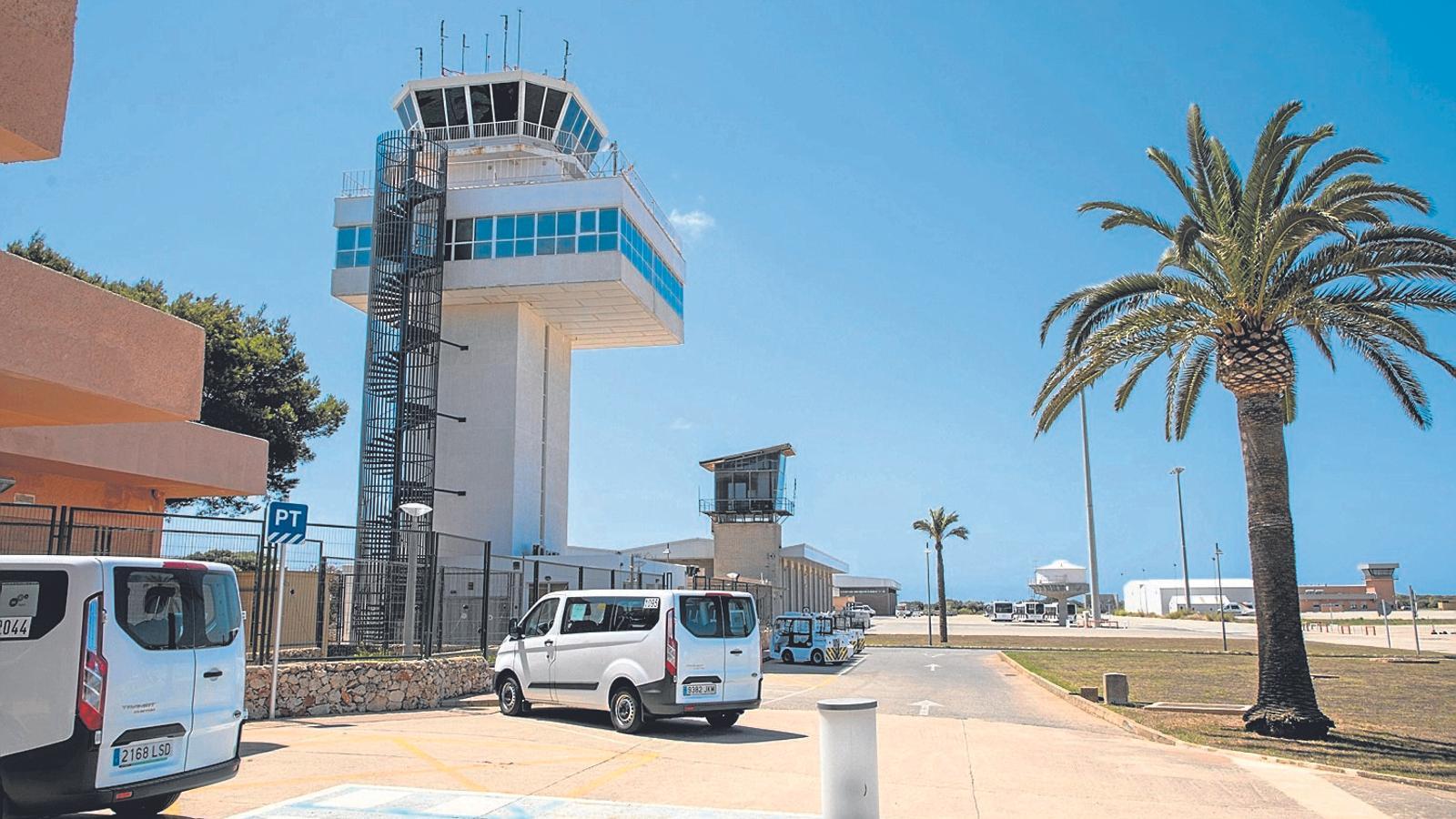 Torre de control de l'aeroport de Menorca