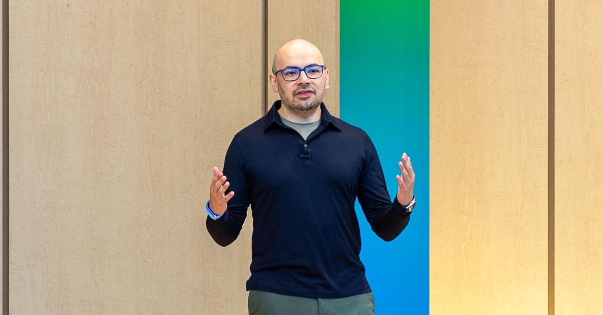 Demis Hassabis, Google's AI leader and Nobel Prize winner: "Artificial general intelligence is just three to four years away"