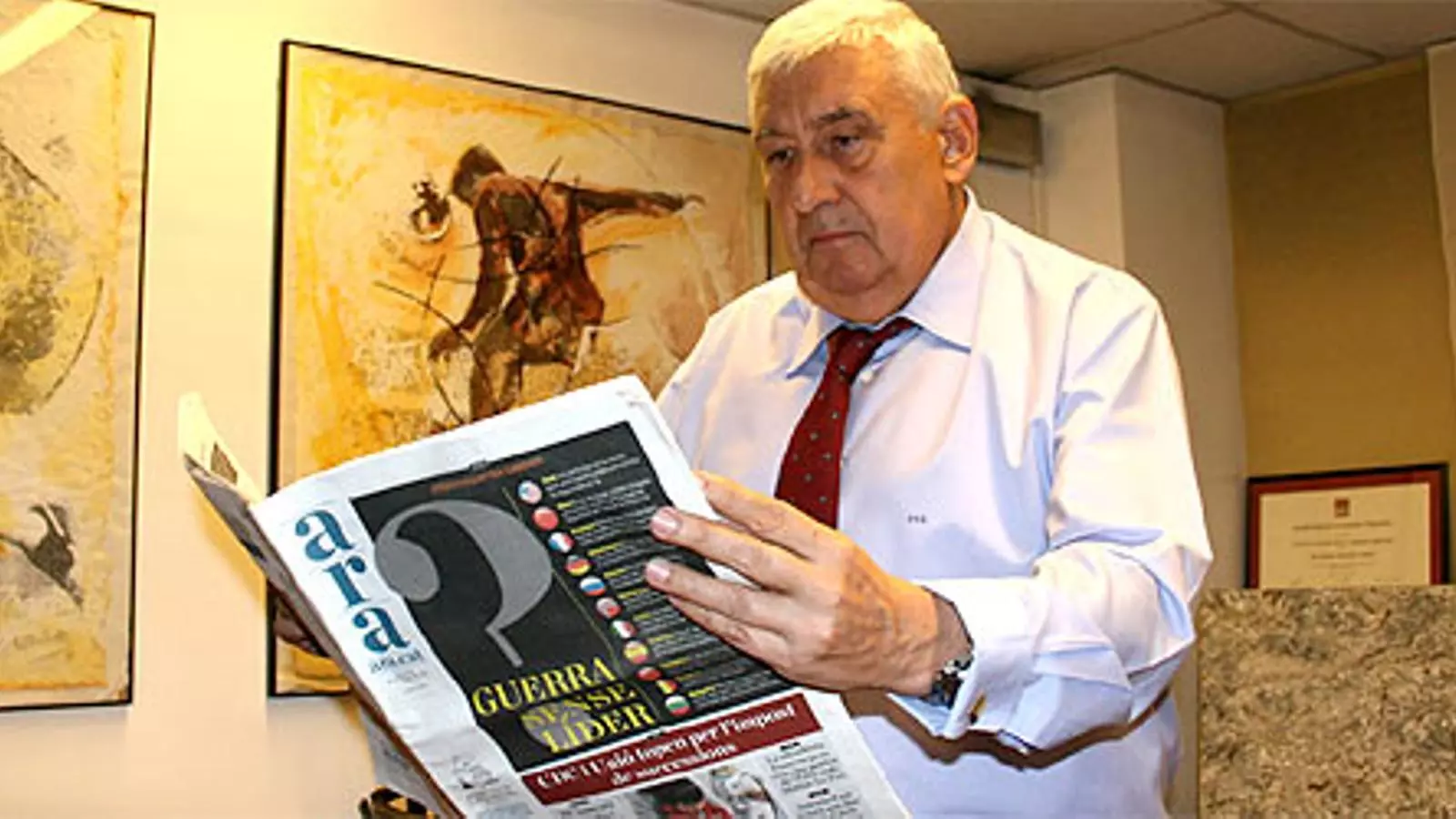 Llauradó, amb l'Ara entre mans