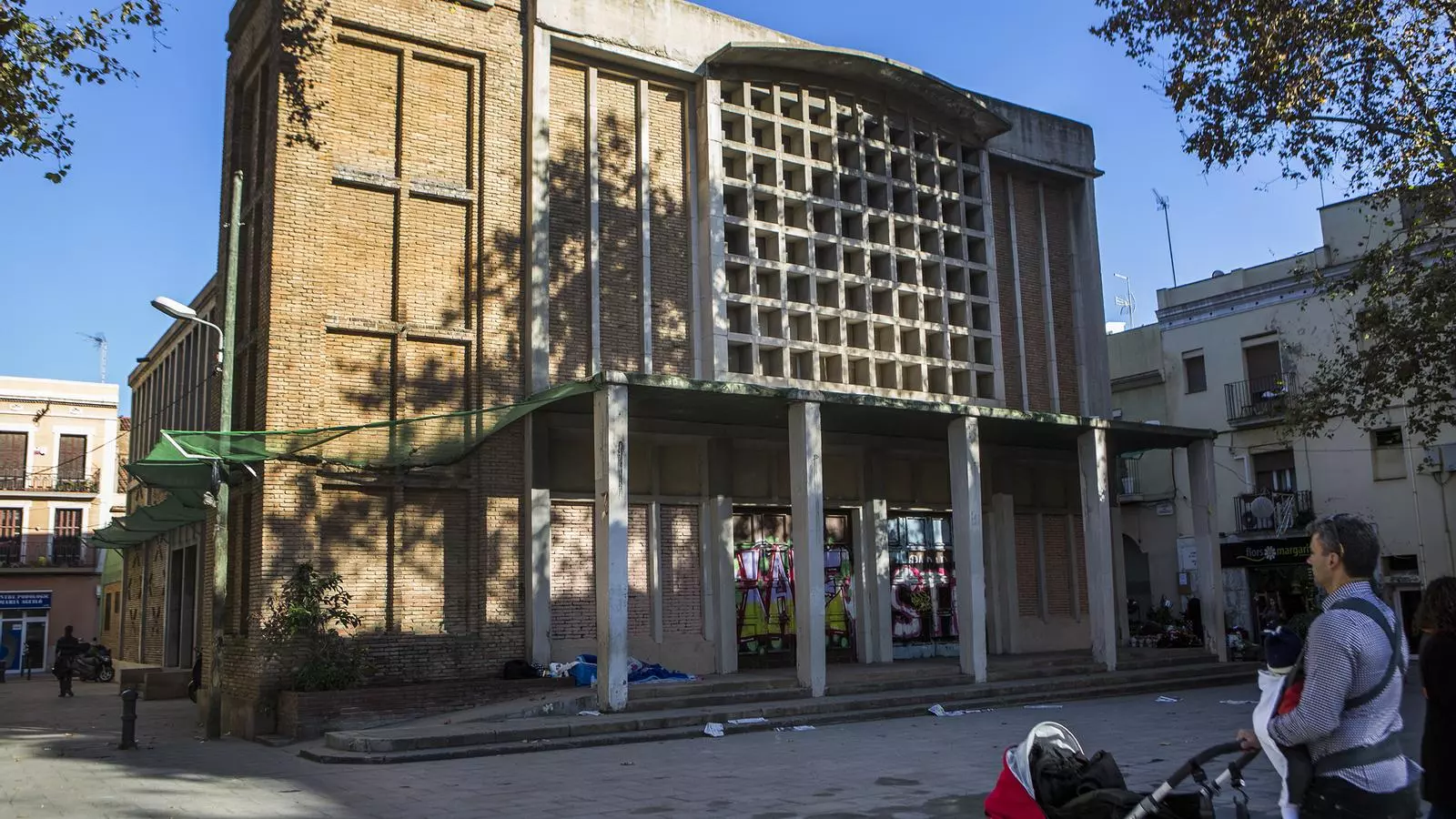 L'Església Sant Bernat Calbó, al Poblenou, s'enderrocarà per ampliar l'escola de La Mar Bella