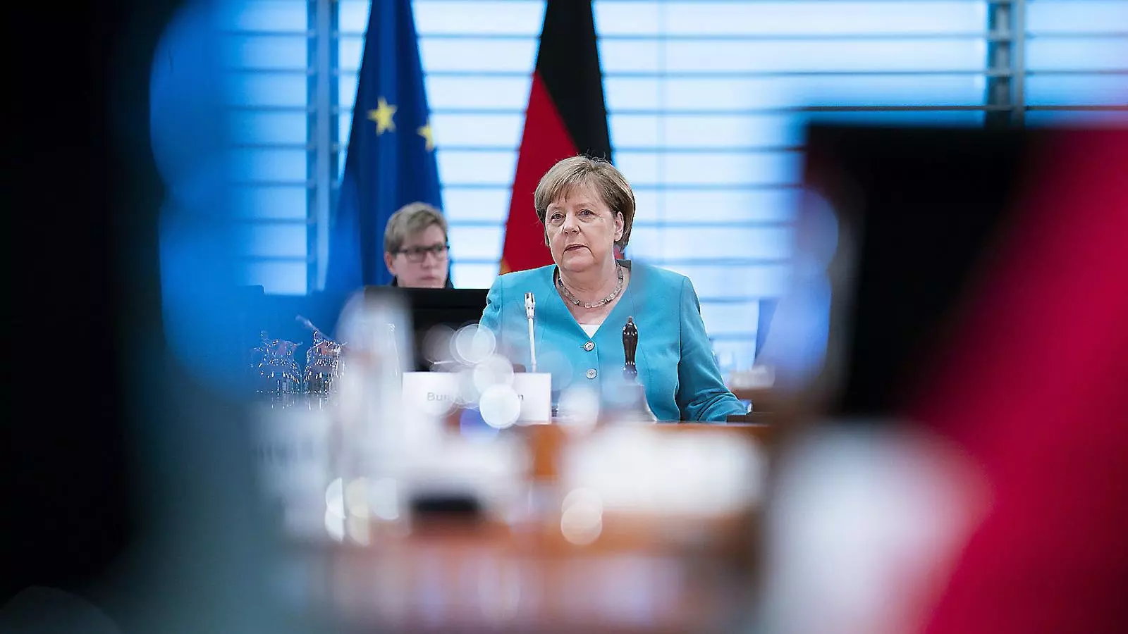 La cancellera Merkel intervenint a la reunió setmanal del seu govern, el 17 de juny a Berlín.