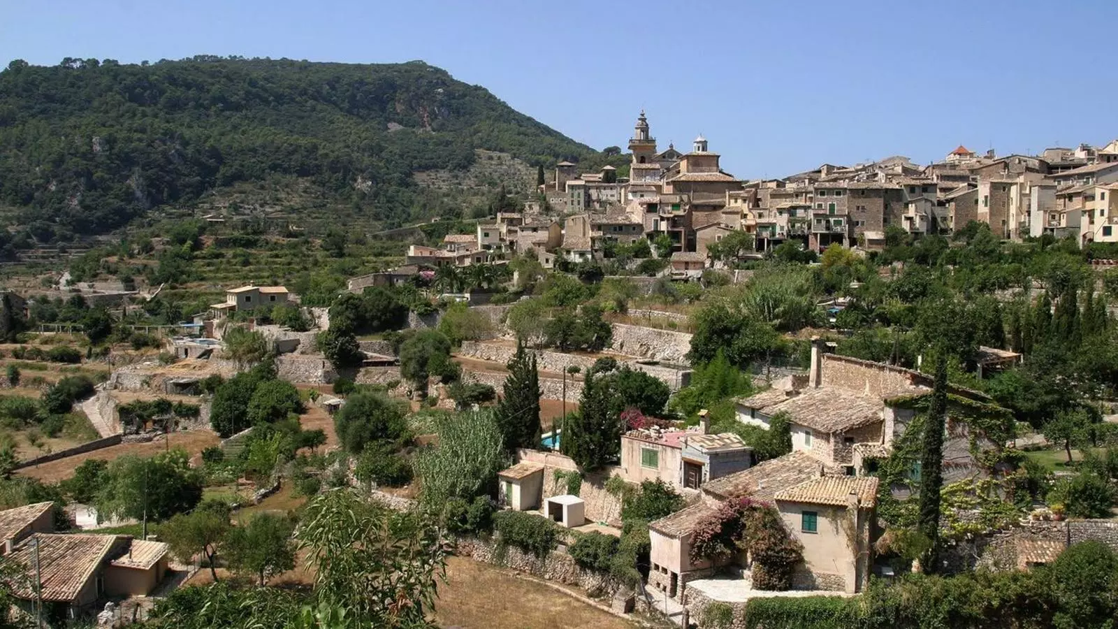 El municipi de Valldemossa, on han tingut lloc les detencions per part de la Guàrdia Civil.