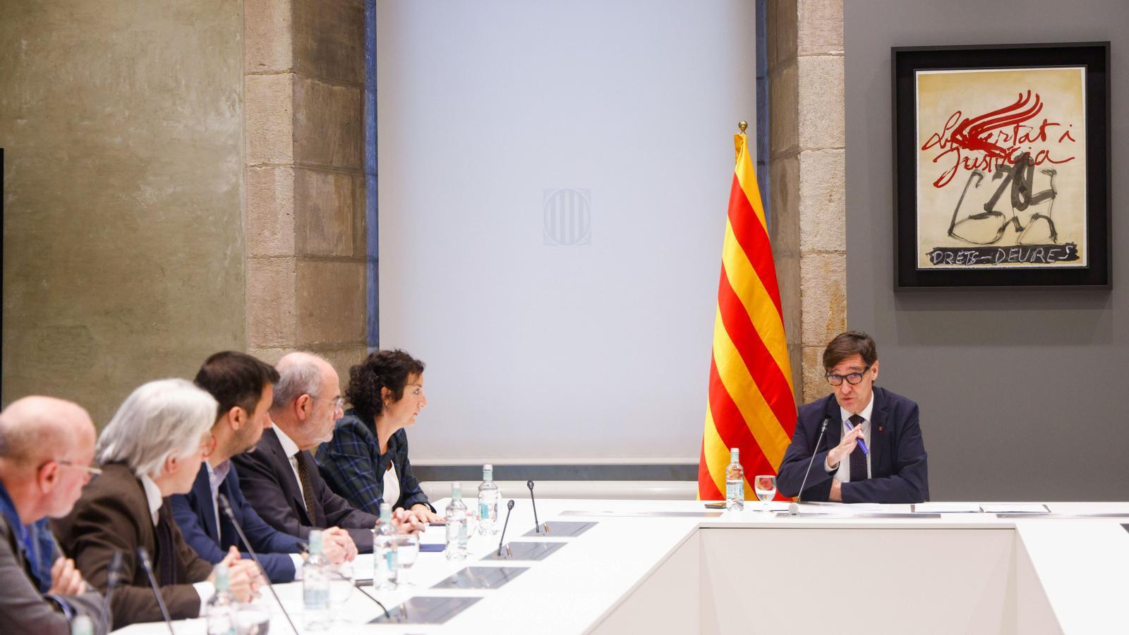 Salvador Illa preside la reunión extraordinaria del Consejo de Diálogo Social para afrontar el impacto económico de la guerra en Irán