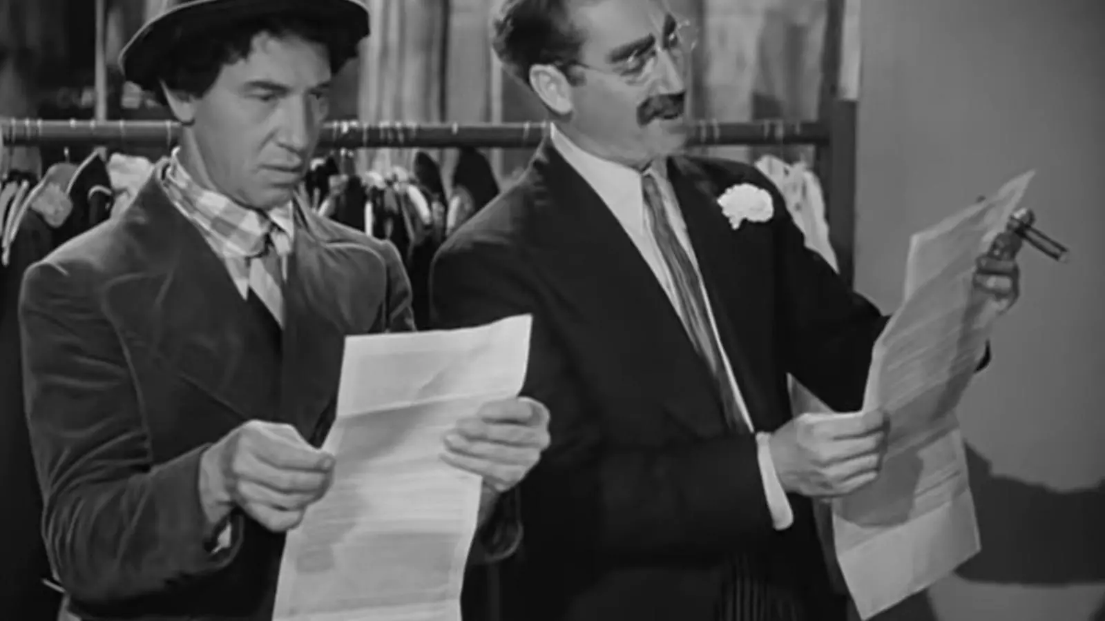 Escena de la pel·lícula 'Una nit a l'òpera' dels Germans Marx